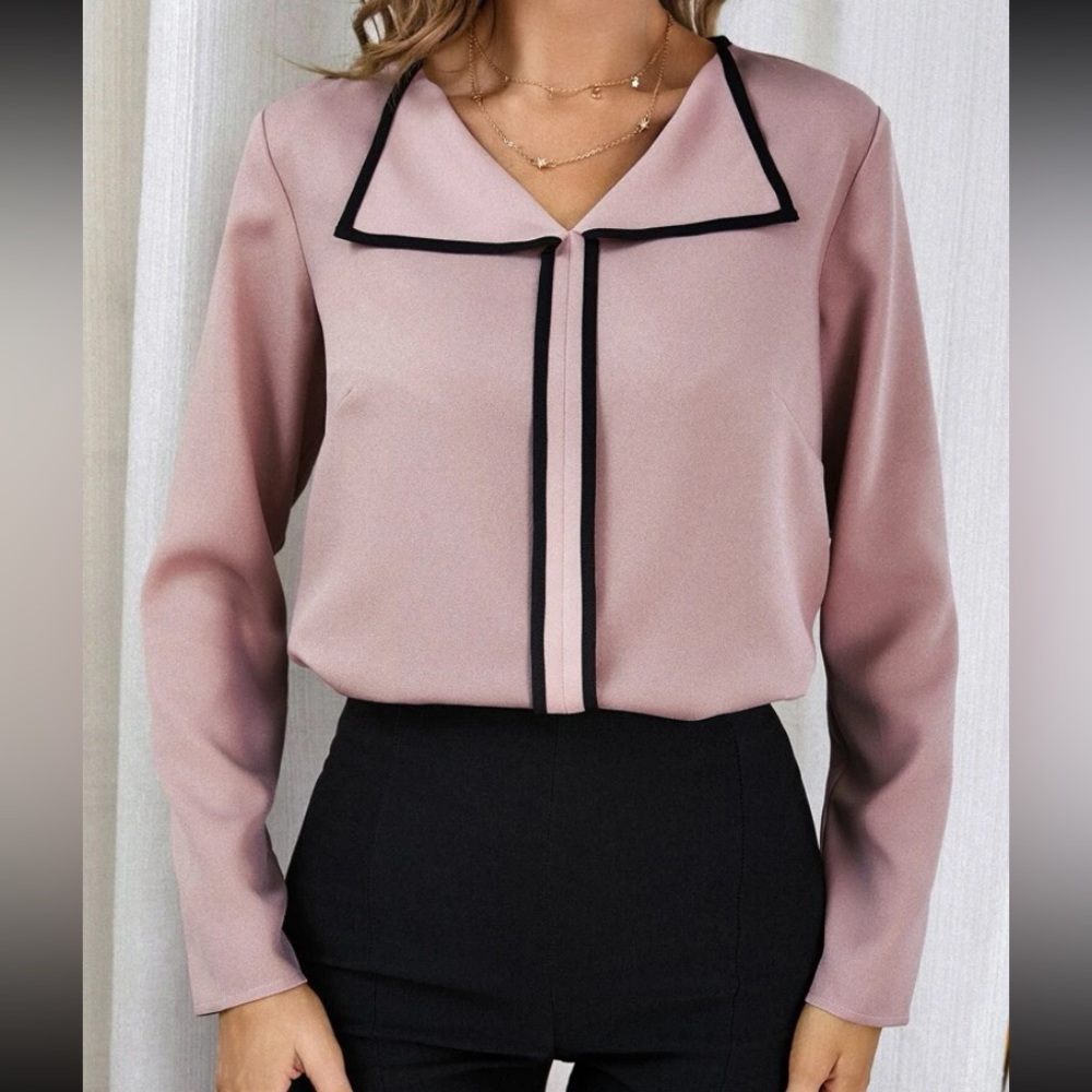 Fold Over Contrast Binding Blouse